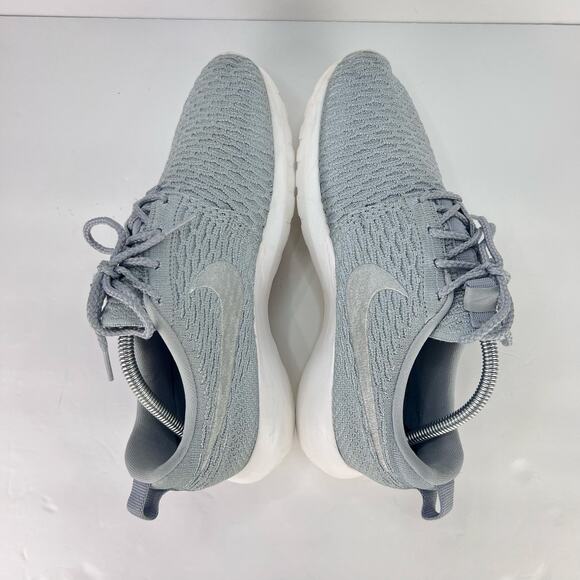 EUC Nike Roshe NM Flyknit Wolf Grey 677243-012 Mens 8.5 Athletic Running Sneaker - Picture 5 of 8
